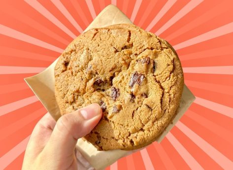 I Tried Costco’s Viral Chocolate Chip Cookie