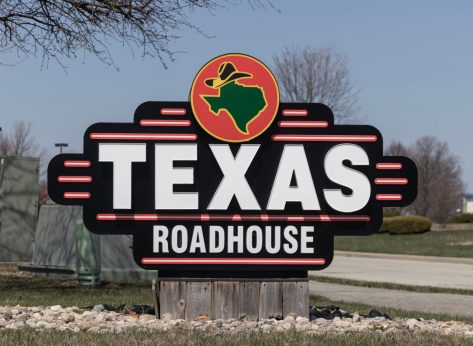 Texas Roadhouse to Open Dozens of New Restaurants